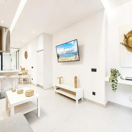 Beachside With Modern Comfort * Las Palmas de Gran Canaria